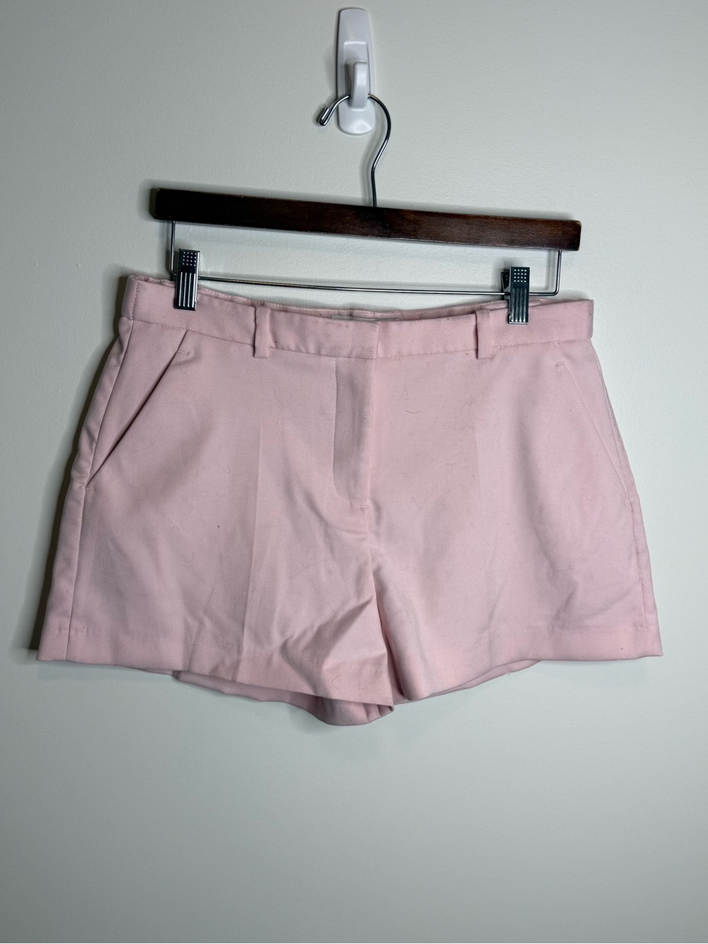 Abercrombie & Fitch Soft Pink Tailored Shorts pink size 28